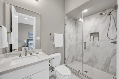 22 Lakeside Cove The Woodlands TX 77380