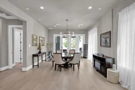 22 Lakeside Cove The Woodlands TX 77380