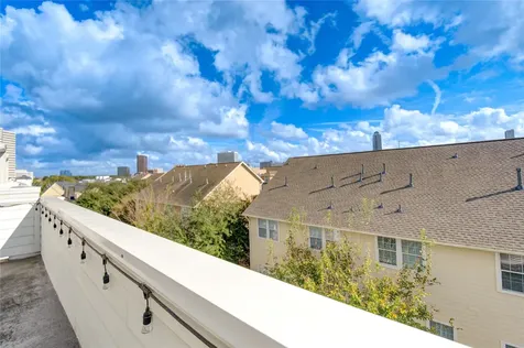 3014 Dolores Park Lane Houston TX 77057