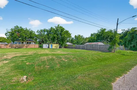 604 Maiden Lane Richmond TX 77469