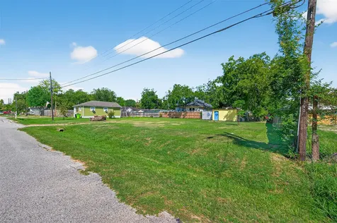 604 Maiden Lane Richmond TX 77469