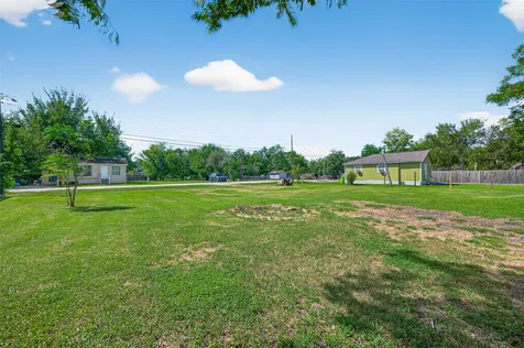 604 Maiden Lane Richmond TX 77469