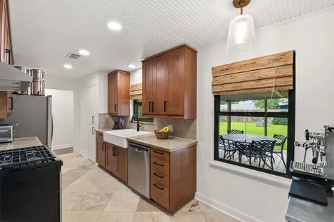 5325 Nina Lee Lane Houston TX 77092