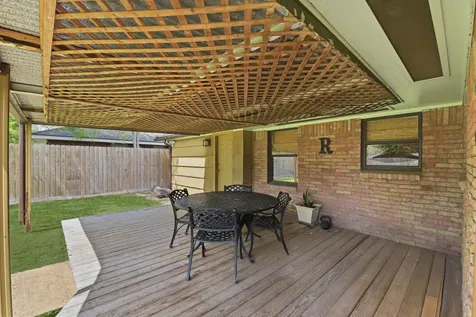 5325 Nina Lee Lane Houston TX 77092