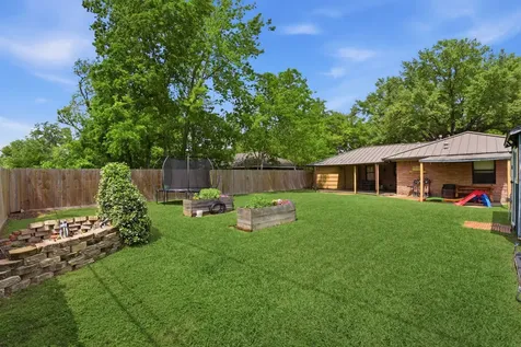 5325 Nina Lee Lane Houston TX 77092