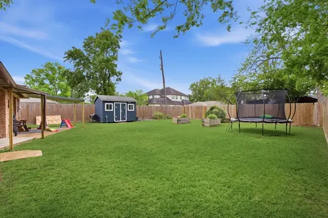 5325 Nina Lee Lane Houston TX 77092