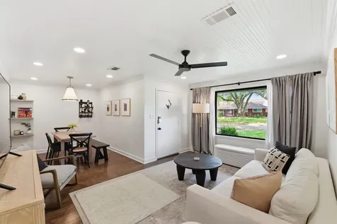 5325 Nina Lee Lane Houston TX 77092