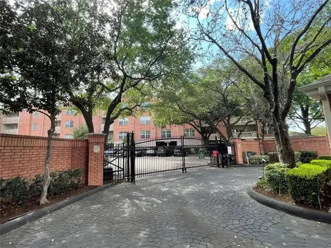 2111 Welch Street B101 Houston TX 77019