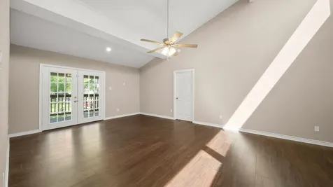 15211 Jamaica Drive Willis TX 77318