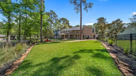 15211 Jamaica Drive Willis TX 77318