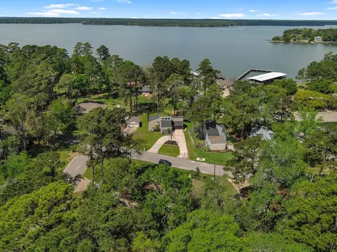 15211 Jamaica Drive Willis TX 77318