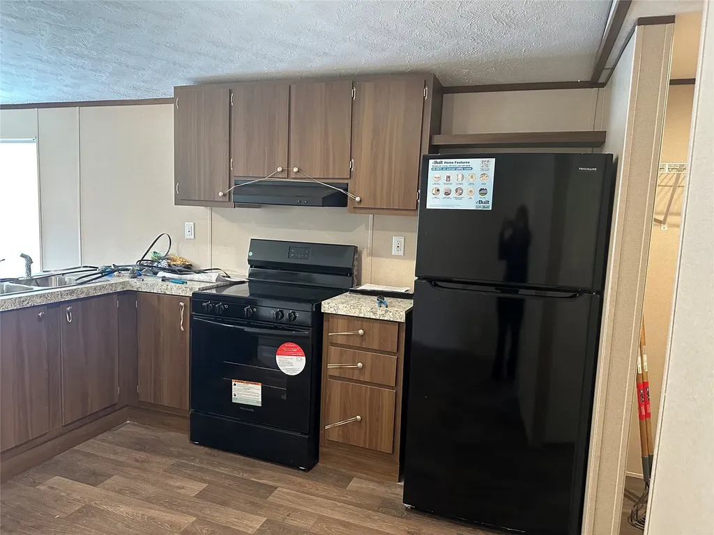 23197 W Addison Street San Antonio TX 78264