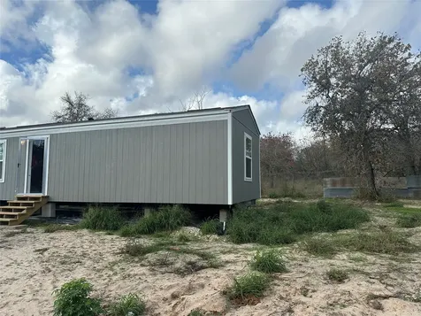 23197 W Addison Street San Antonio TX 78264