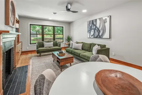 743 S Rosemary Drive Bryan TX 77802