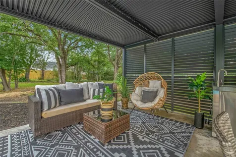 743 S Rosemary Drive Bryan TX 77802