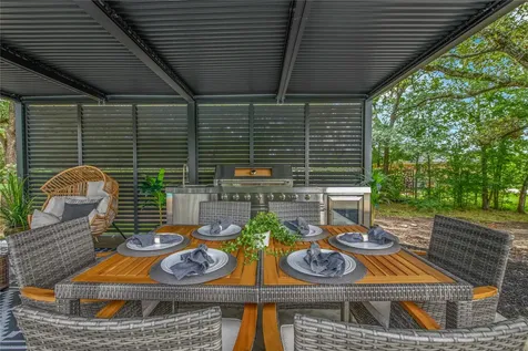 743 S Rosemary Drive Bryan TX 77802