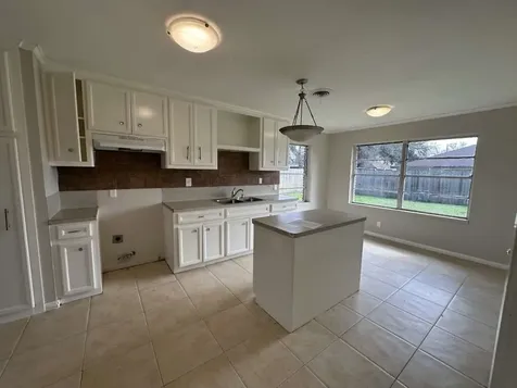 205 W Rittenhouse Street Houston TX 77076