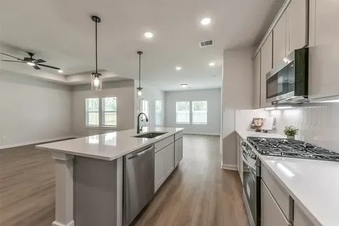 2407 Elliot Canyon Lane Crosby TX 77532