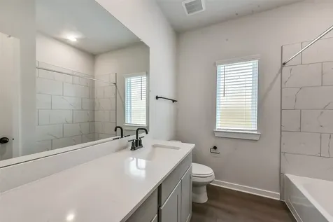 2407 Elliot Canyon Lane Crosby TX 77532
