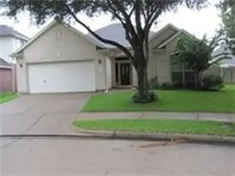 2715 Falling Forest Court Richmond TX 77406