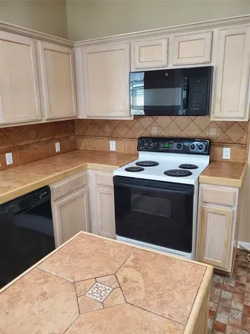 2715 Falling Forest Court Richmond TX 77406