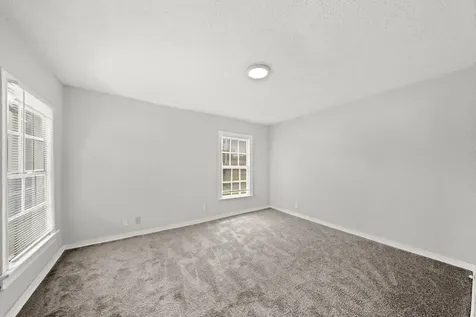 1721 W 5th Street Freeport TX 77541