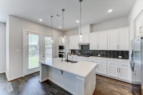 6570 Scarlet Pond Lane Fulshear TX 77441
