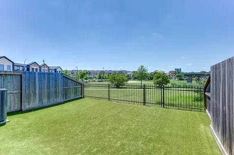 6570 Scarlet Pond Lane Fulshear TX 77441