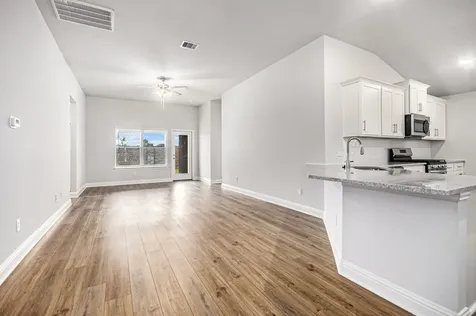 2202 Lierna Drive Texas City TX 77568