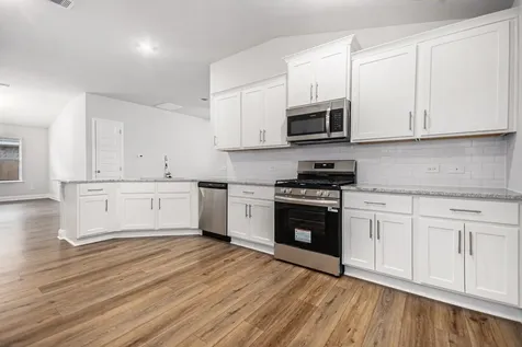 2202 Lierna Drive Texas City TX 77568
