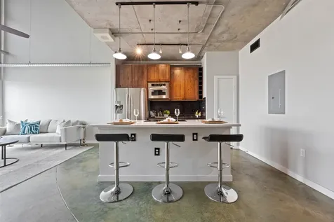 2000 Bagby Street 7414 Houston TX 77002