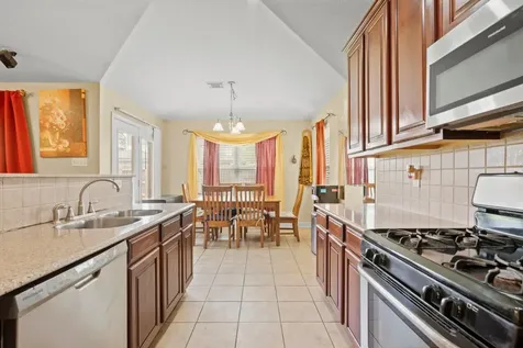 7622 Crestbrook Manor Lane Cypress TX 77433