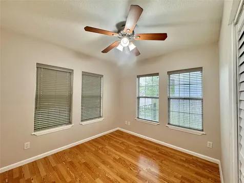 805 Tabor Street Houston TX 77009