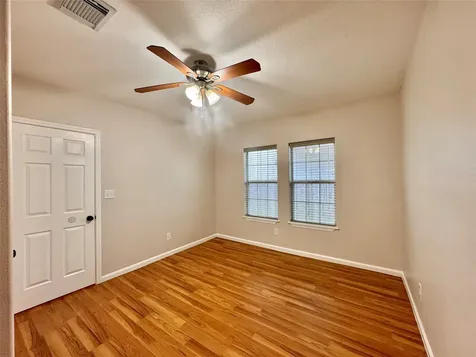 805 Tabor Street Houston TX 77009