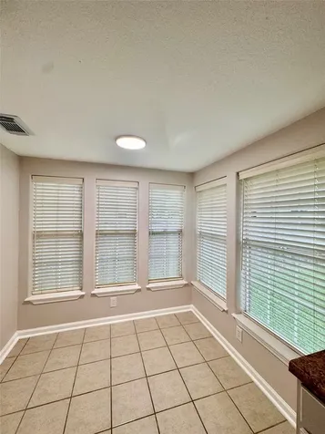 805 Tabor Street Houston TX 77009
