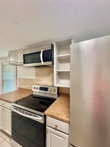 805 Tabor Street Houston TX 77009