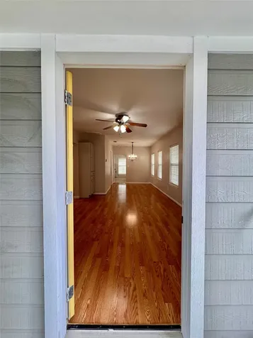 805 Tabor Street Houston TX 77009