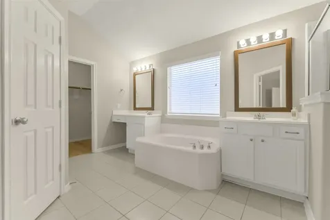 15951 W Bellefontaine Way Tomball TX 77377