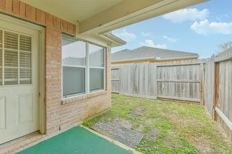 15951 W Bellefontaine Way Tomball TX 77377