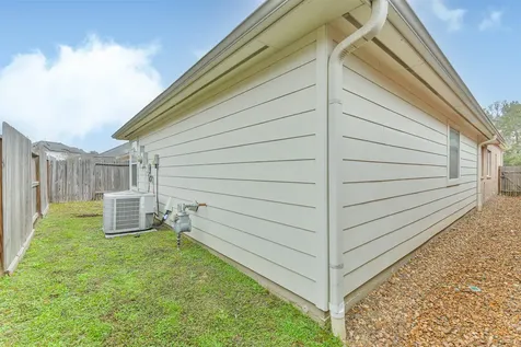 15951 W Bellefontaine Way Tomball TX 77377