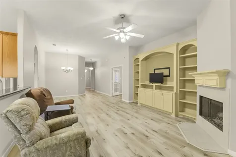 15951 W Bellefontaine Way Tomball TX 77377