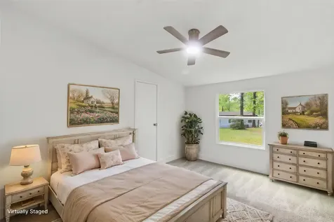 13488 Enchanted Cove Willis TX 77318