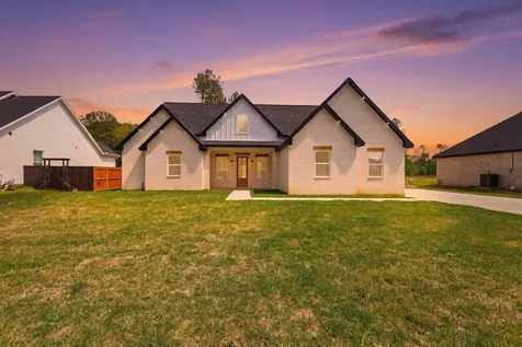 1258 Spanish Drive Dayton TX 77535
