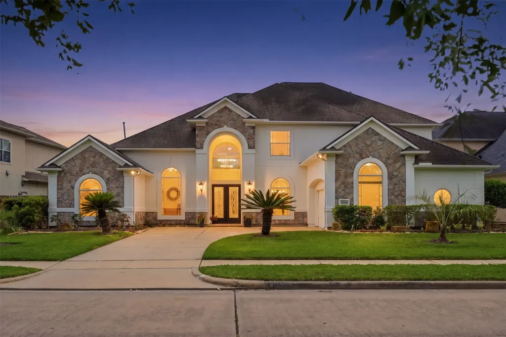 11512 Watercastle Court Pearland TX 77584