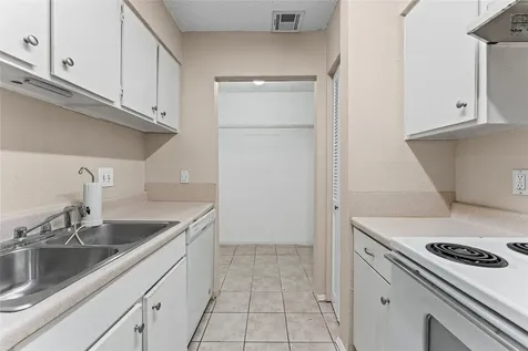 9327 Pagewood Lane Houston TX 77063