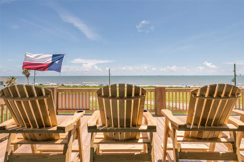 1960 Avenue I Port Bolivar TX 77650