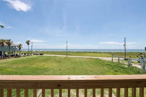 1960 Avenue I Port Bolivar TX 77650