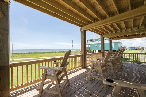 1960 Avenue I Port Bolivar TX 77650