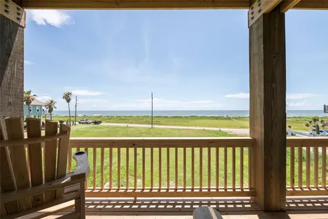 1960 Avenue I Port Bolivar TX 77650