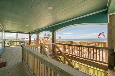 1960 Avenue I Port Bolivar TX 77650